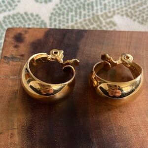 MonetElegant Gold Hoop Earrings clip ons